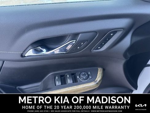 Used 2019 GMC Acadia Denali w/ Technology Package image 12