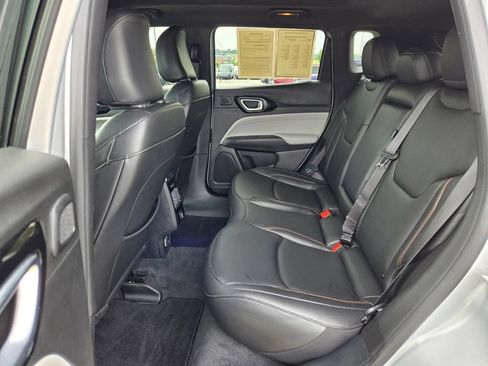 Used 2024 Jeep Compass Limited w/ Sun and Sound Group AWD/4WD image 25