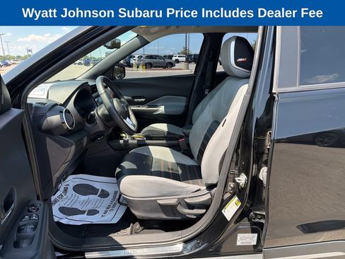 Used 2021 Nissan Kicks SR w/ SR Premium Package FWD image 20