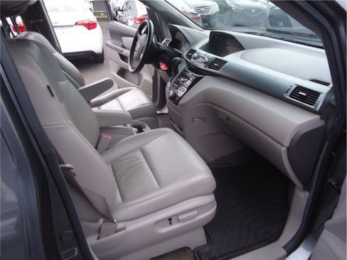 Used 2011 Honda Odyssey EX-L image 17