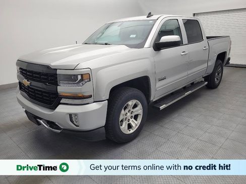 Used 2018 Chevrolet Silverado 1500 LT w/ Texas Edition image 1