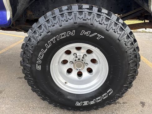 Used 1995 Ford F150 XL image 9