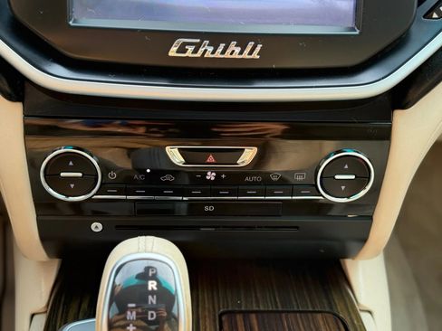 Used 2015 Maserati Ghibli S Q4 image 24