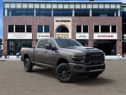 New 2026 RAM 2500 Laramie AWD/4WD image 5