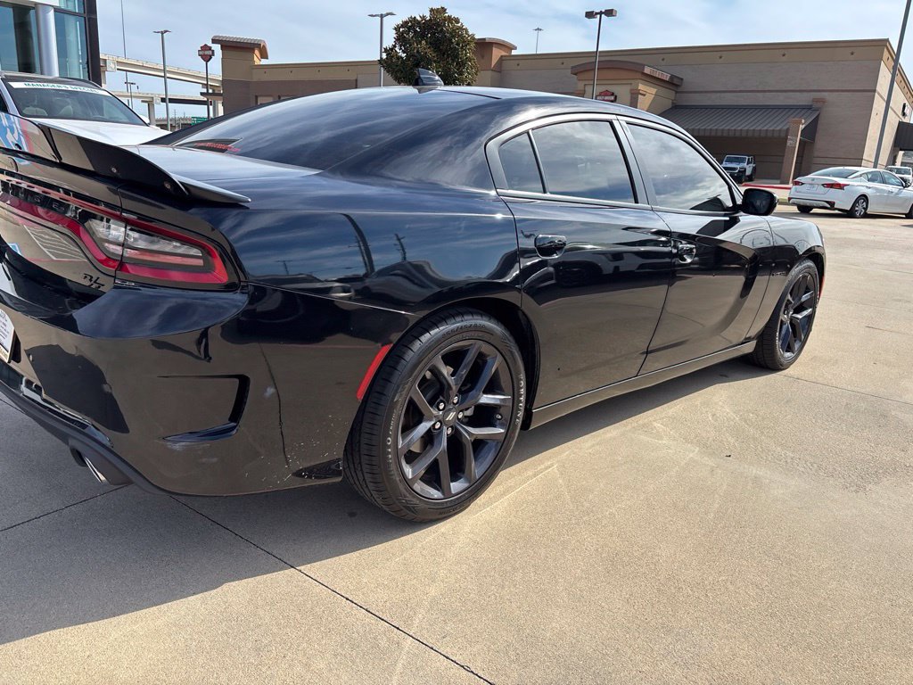 Used 2022 Dodge Charger R/T w/ Blacktop Package RWD image 12