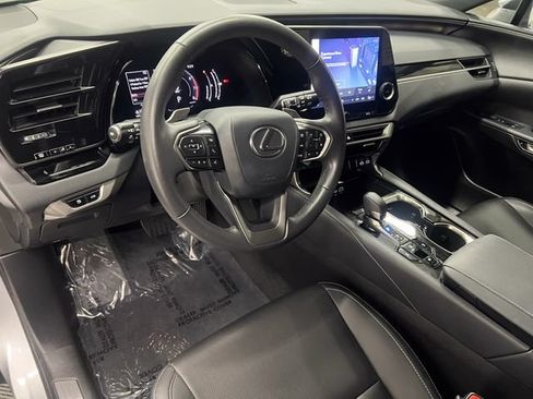 Certified 2024 Lexus RX 350 FWD w/ Technology Package image 16