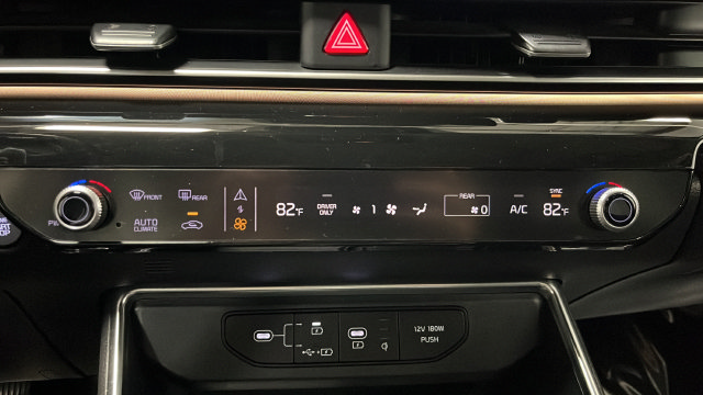 Used 2026 Kia Carnival SX Prestige FWD image 18