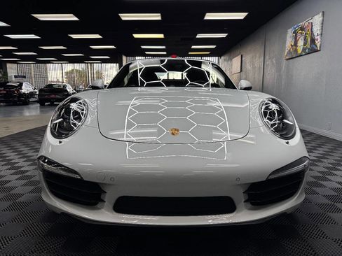 Used 2015 Porsche 911 Carrera S image 6