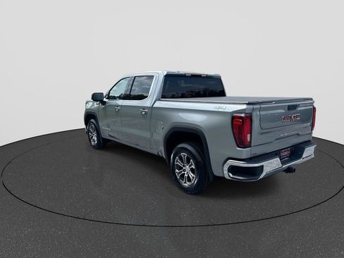 Used 2025 GMC Sierra 1500 SLT AWD/4WD image 6