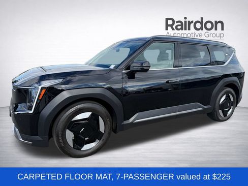Certified 2024 Kia EV9 Wind AWD/4WD image 3