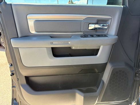 Used 2018 RAM 2500 Big Horn AWD/4WD image 16