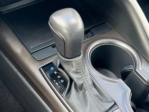 Used 2023 Toyota Camry SE image 15