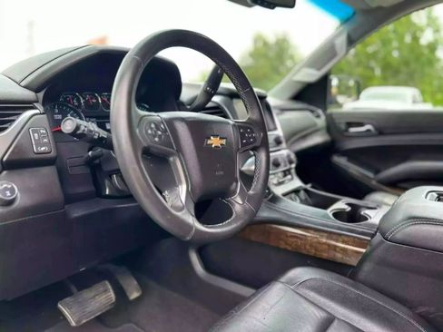Used 2017 Chevrolet Tahoe LT image 12