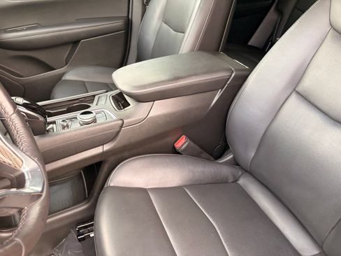 Used 2021 Cadillac XT6 Sport w/ LPO, ONYX Package AWD/4WD image 19