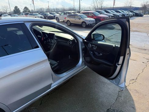 Used 2015 Mercedes-Benz C 300 4MATIC Sedan w/ Premium 1 Package image 24