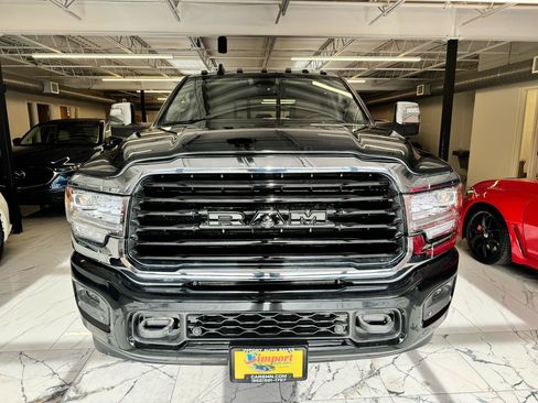 Used 2024 RAM 2500 Limited w/ Towing Technology Group AWD/4WD image 2