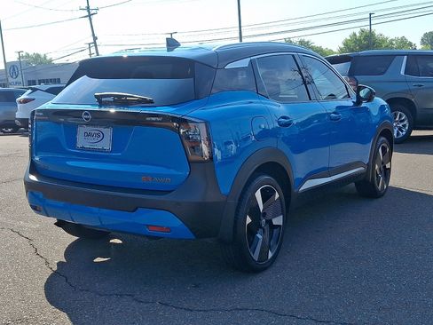 Used 2025 Nissan Kicks SR AWD/4WD image 4