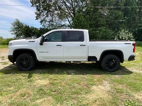 New 2026 Chevrolet Silverado 2500 LT w/ Trail Boss Package AWD/4WD image 4
