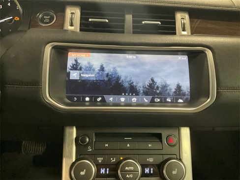 Used 2017 Land Rover Range Rover Evoque HSE image 32