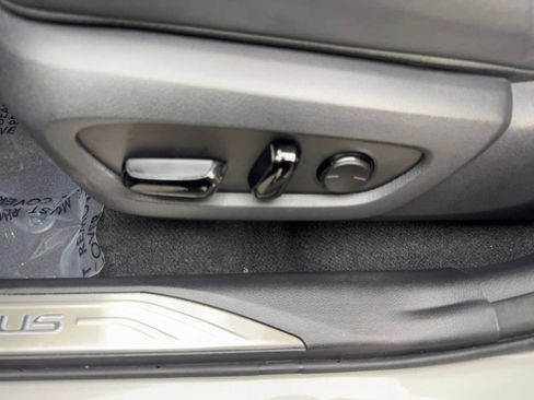 Used 2024 Lexus NX 250 FWD image 30
