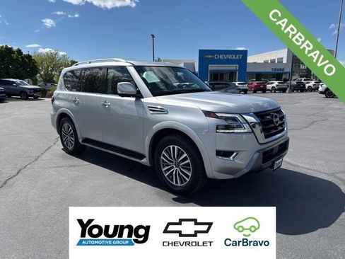 Used 2024 Nissan Armada SL w/ Captain's Chairs Package AWD/4WD image 1