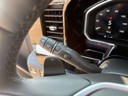 New 2026 GMC Sierra 1500 Elevation w/ Elevation Premium Package AWD/4WD image 26