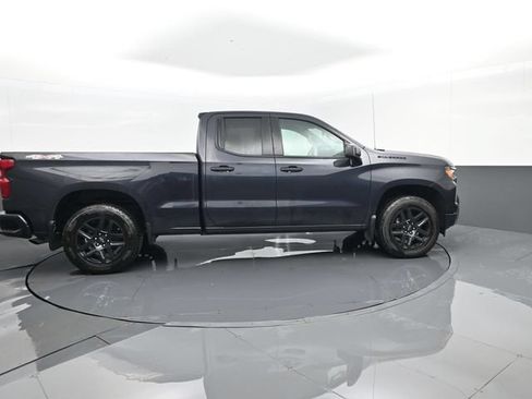 Used 2023 Chevrolet Silverado 1500 Custom w/ LPO, Dark Essentials Package AWD/4WD image 4