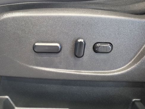 Used 2019 Ford Escape SEL AWD/4WD image 17