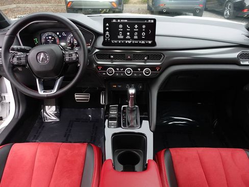 Certified 2025 Acura Integra A-Spec image 28