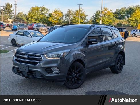 Used 2017 Ford Escape Titanium AWD/4WD image 1
