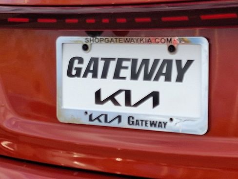 Certified 2024 Kia Forte LXS w/ LXS Technology Package image 31