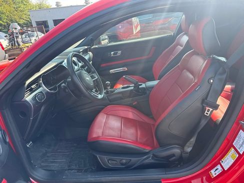 Used 2021 Ford Mustang GT Premium w/ Equipment Group 401A RWD image 5