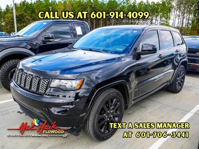 Used 2019 Jeep Grand Cherokee Altitude