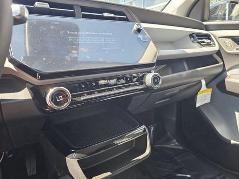 New 2027 Chevrolet Bolt LT w/ Comfort Package FWD image 29