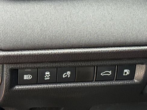 Used 2026 Toyota Camry LE FWD image 21