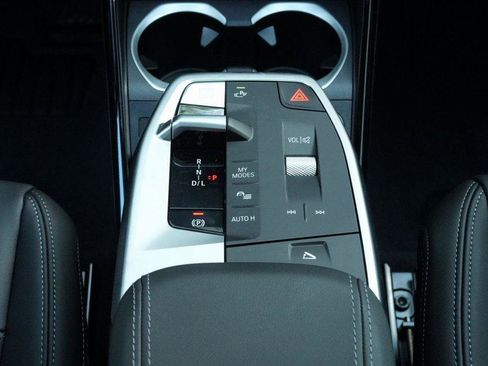 New 2025 BMW X1 xDrive28i w/ Technology Package image 5