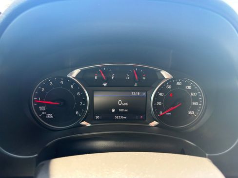 Used 2023 GMC Terrain AT4 AWD/4WD image 11