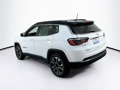 Used 2022 Jeep Compass Limited AWD/4WD image 7