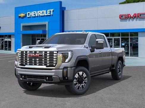 New 2026 GMC Sierra 2500 Denali w/ Denali Reserve Package image 6