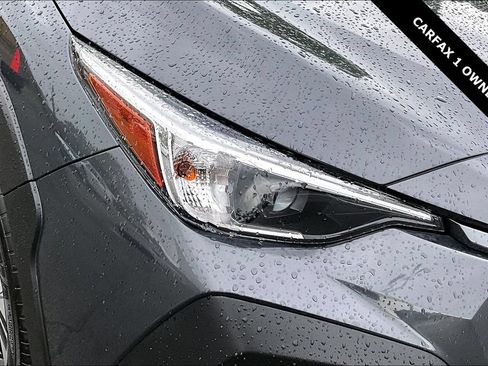 Used 2024 Subaru Crosstrek 2.0i Premium AWD/4WD image 31