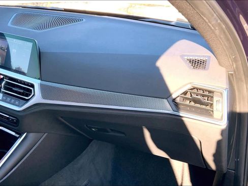 Used 2022 BMW M3 image 18