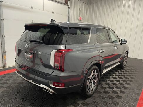 Used 2022 Hyundai Palisade Calligraphy FWD image 4