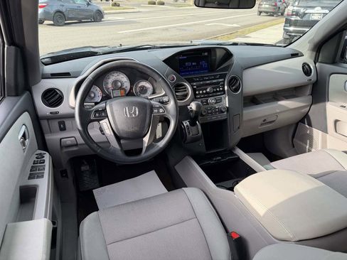 Used 2015 Honda Pilot EX image 12