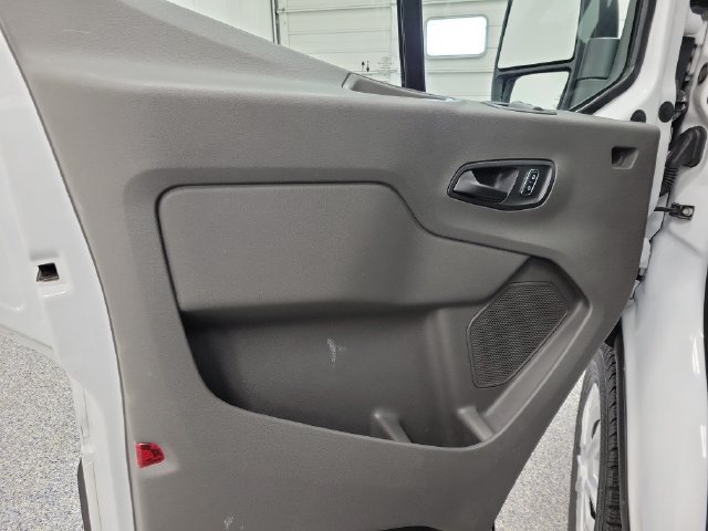 Used 2025 Ford Transit 250 Low Roof w/ Exterior Upgrade Package RWD image 12