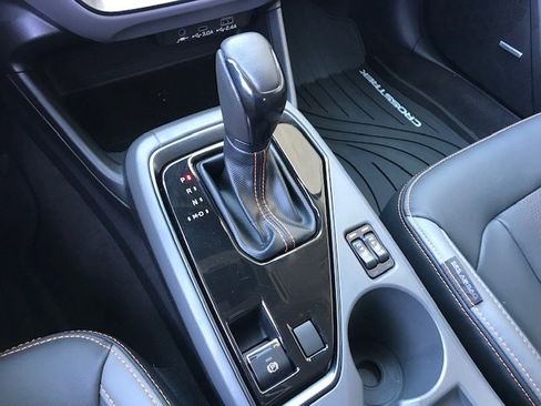 Certified 2025 Subaru Crosstrek 2.5i Limited w/ Popular Package #3A image 18