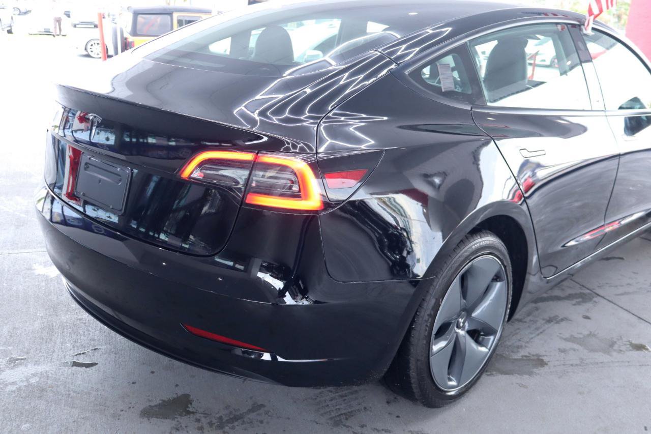 Used 2023 Tesla Model 3 Standard Range RWD image 7