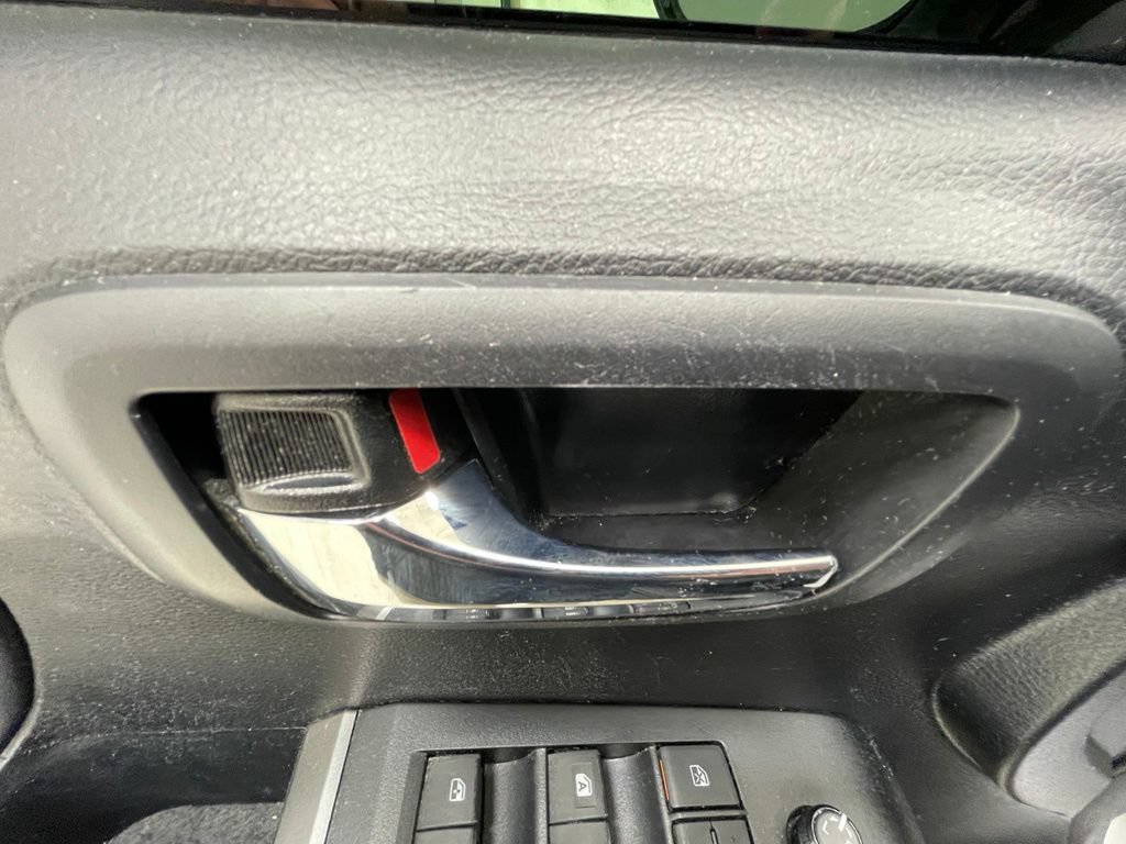 Used 2019 Toyota Tacoma Limited AWD/4WD image 11