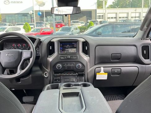 Used 2026 Chevrolet Silverado 1500 Custom Trail Boss AWD/4WD image 23