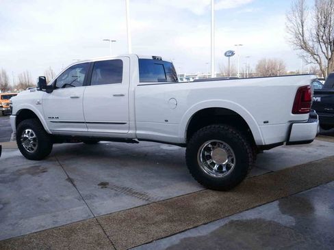 New 2026 RAM 3500 Limited image 27