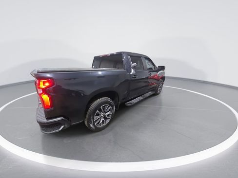 Used 2024 Chevrolet Silverado 1500 RST w/ Z71 Off-Road Package AWD/4WD image 8